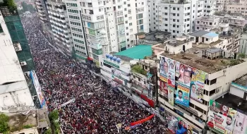 অর্থবহ সংলাপের পরিবেশ কোথায়