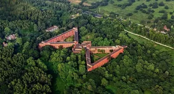 জাবি ক্যাম্পাসে স্বামীকে আটকে রেখে স্ত্রীকে ধর্ষণ, আটক ৩