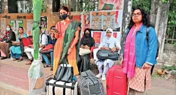 ক্লাস-পরীক্ষা বন্ধ, শিক্ষার্থী ও অভিভাবক অনিশ্চয়তায়